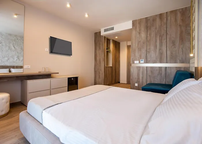 The Mini Hotel Prínos